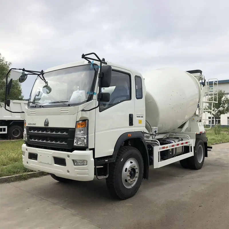 Sinotruk Howo 6*4 sekoitinauto 9 cbm 10 cbm 12 cbm